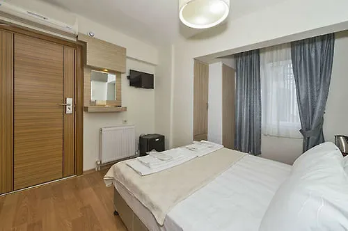 Metrolux Hotel Istanbul 5*,